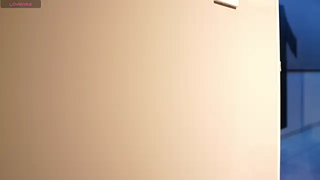 Ariaa Isabell online show from 11-07-25, 01:00