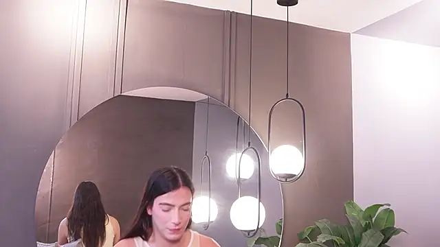 Ariaa Isabell online show from 04-09-26, 06:35