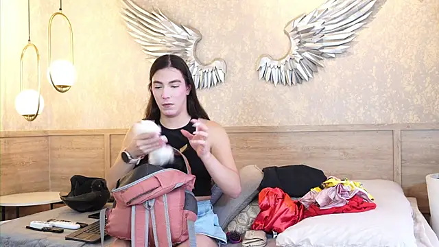 Ariaa Isabell online show from 05-12-26, 06:38