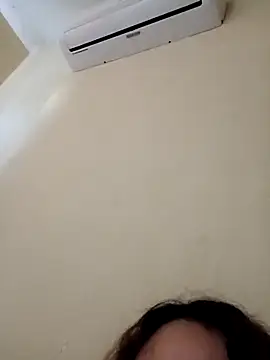 Snapshot of Theredcorazon chatting on 11-14-25, 11:02 Theredcorazon online show from 11-14-25, 11:02