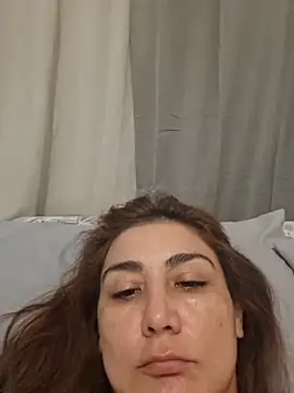 Snapshot of KatyPerra2 chatting on 06-17-26, 11:27 KatyPerra2 online show from 06-17-26, 11:27