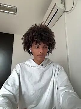 Max Rain online show from 09-22-25, 06:10