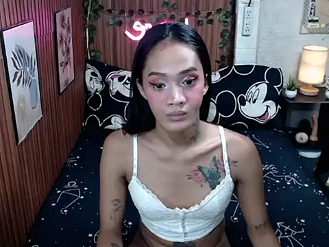 XTsYassyHot69X online show from 07-16-26, 02:12