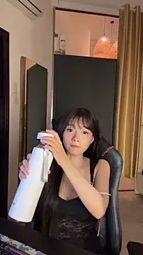 Snapshot of _Meimeibaby_ chatting on 11-21-25, 09:41 Meimeibaby online show from 11-21-25, 09:41