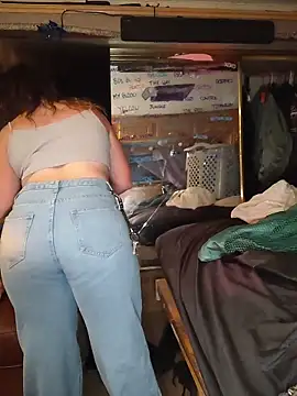 Snapshot of Britania666 chatting on 03-14-26, 03:45 Britania666 online show from 03-14-26, 03:45