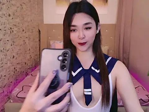 Snapshot of Ts-yoshi chatting on 09-18-25, 03:36 Ts-yoshi online show from 09-18-25, 03:36
