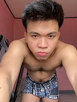 Snapshot of JerichoGutierez chatting on 02-12-26, 04:07 JerichoGutierez online show from 02-12-26, 04:07