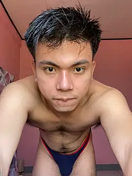 Snapshot of JerichoGutierez chatting on 03-11-26, 01:33 JerichoGutierez online show from 03-11-26, 01:33