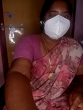 Snapshot of Jessi_25 chatting on 09-24-25, 05:16 Jessi 25 online show from 09-24-25, 05:16