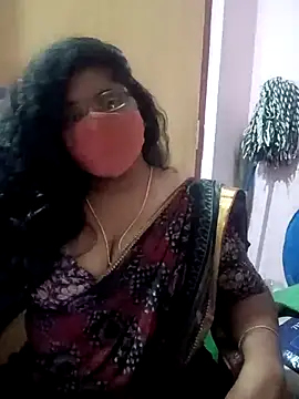 Snapshot of Jessi_25 chatting on 02-06-26, 06:00 Jessi 25 online show from 02-06-26, 06:00