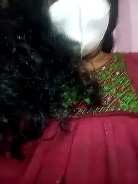 Snapshot of Jessi_25 chatting on 03-11-26, 06:47 Jessi 25 online show from 03-11-26, 06:47