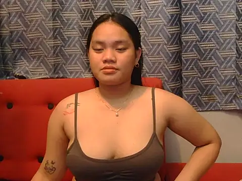 prettykrysgirl online show from 07-02-26, 07:47