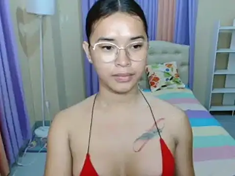 Snapshot of SeductiveAppleTS chatting on 06-17-26, 09:12 SeductiveAppleTS online show from 06-17-26, 09:12