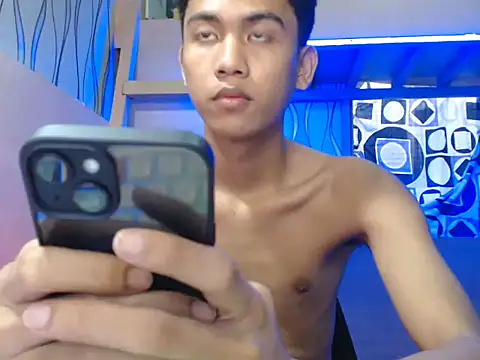 Snapshot of Demure_Asian143 chatting on 10-24-25, 10:06 Demure Asian143 online show from 10-24-25, 10:06