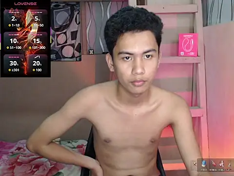 Snapshot of Demure_Asian143 chatting on 11-07-25, 10:26 Demure Asian143 online show from 11-07-25, 10:26