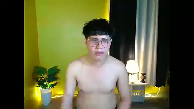 Snapshot of Lowel_Smith chatting on 10-22-25, 03:01 Lowel Smith online show from 10-22-25, 03:01