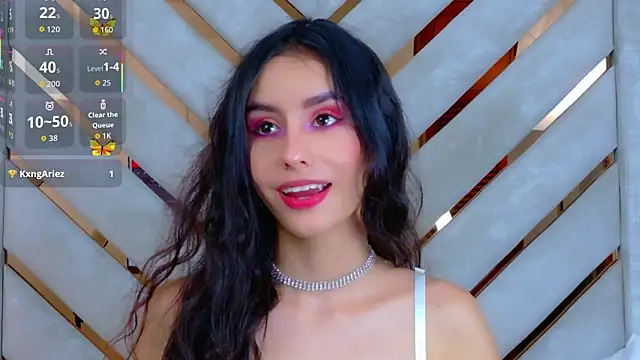 Snapshot of Sarah-Grace chatting on 11-10-25, 03:05 Sarah-Grace online show from 11-10-25, 03:05