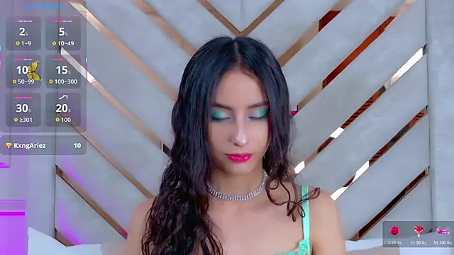 Snapshot of Sarah-Grace chatting on 11-14-25, 02:54 Sarah-Grace online show from 11-14-25, 02:54