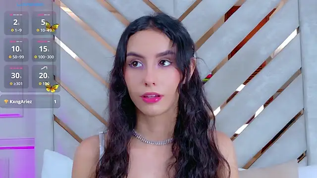 Snapshot of Sarah-Grace chatting on 11-15-25, 02:42 Sarah-Grace online show from 11-15-25, 02:42