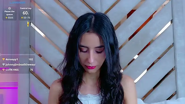 Snapshot of Sarah-Grace chatting on 11-20-25, 02:12 Sarah-Grace online show from 11-20-25, 02:12