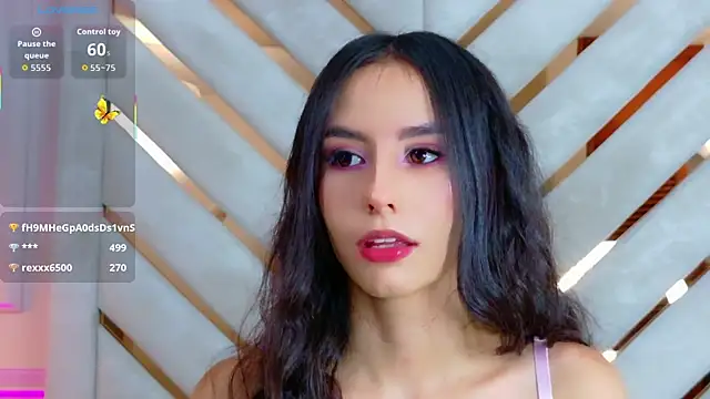 Snapshot of Sarah-Grace chatting on 12-18-25, 12:49 Sarah-Grace online show from 12-18-25, 12:49