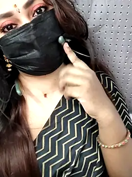 Snapshot of Cutie_nila26 chatting on 09-21-25, 04:47 Cutie nila26 online show from 09-21-25, 04:47