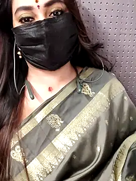 Snapshot of Cutie_nila26 chatting on 10-17-25, 05:21 Cutie nila26 online show from 10-17-25, 05:21