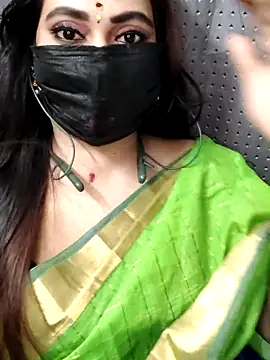 Snapshot of Cutie_nila26 chatting on 10-27-25, 05:22 Cutie nila26 online show from 10-27-25, 05:22