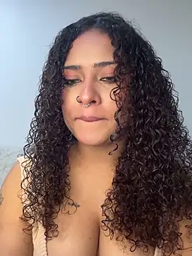 Snapshot of Kass_1 chatting on 11-12-25, 02:45 Kass 1 online show from 11-12-25, 02:45