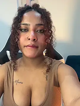 Snapshot of Kass_1 chatting on 11-21-25, 02:54 Kass 1 online show from 11-21-25, 02:54