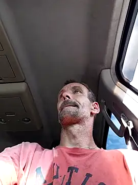 Snapshot of Hungwell1515 chatting on 11-04-25, 08:08 Hungwell1515 online show from 11-04-25, 08:08