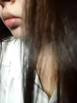 Snapshot of Zuuumon chatting on 11-19-25, 01:11 Zuuumon online show from 11-19-25, 01:11