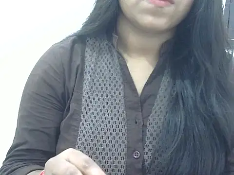 LIYO  online show from 06-28-26, 06:52
