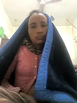Snapshot of Hot_raaani chatting on 01-10-26, 02:19 Hot raaani online show from 01-10-26, 02:19