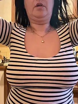 TriumphLove online show from 04-01-26, 08:48