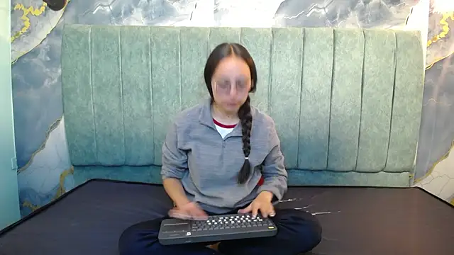 katalina07 1 online show from 04-25-26, 04:37