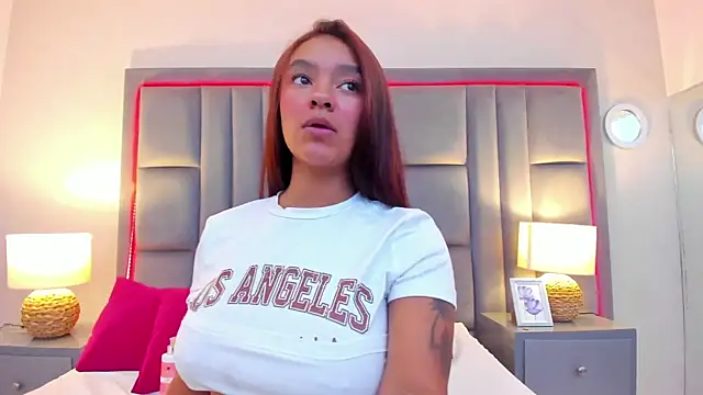 GabyMoreau online show from 11-07-25, 07:58