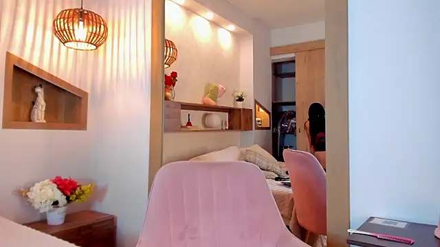 Emilly Beaumont online show from 01-07-26, 01:13