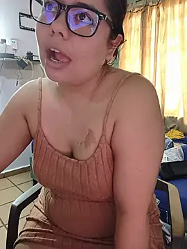 saenz eymi online show from 07-31-26, 03:55