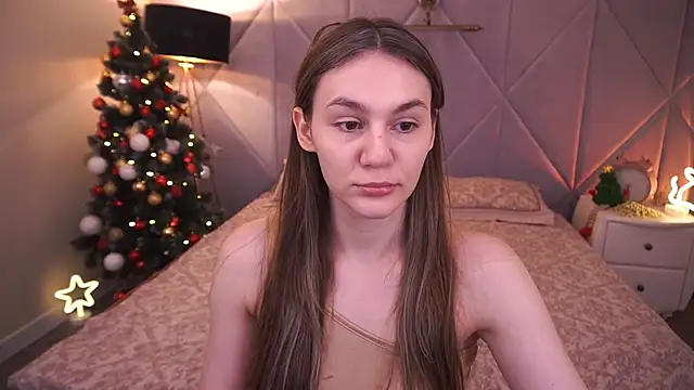 DiamondGoldie online show from 12-17-25, 01:50