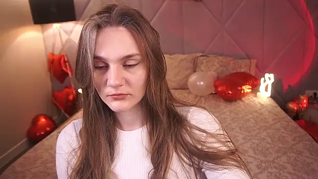 DiamondGoldie online show from 02-09-26, 08:24