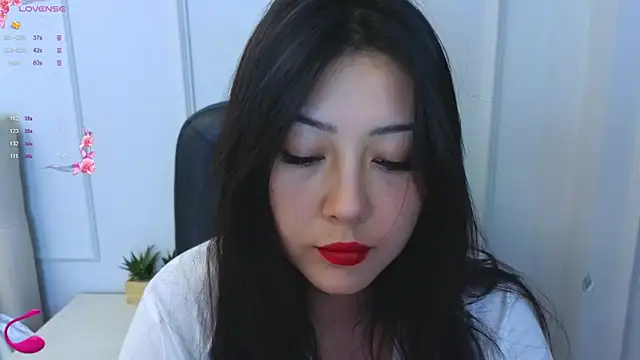 Snapshot of Kuro_Ren chatting on 11-01-25, 01:46 Kuro Ren online show from 11-01-25, 01:46