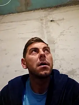 Alex-andru88 online show from 11-13-25, 04:00