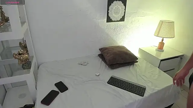 Snapshot of MafeStar777 chatting on 11-27-25, 02:41 MafeStar777 online show from 11-27-25, 02:41