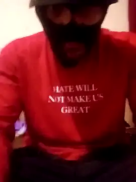 Snapshot of Golonzo1996 chatting on 11-30-25, 01:09 Golonzo1996 online show from 11-30-25, 01:09