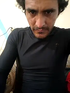 Snapshot of Golonzo1996 chatting on 03-19-26, 07:51 Golonzo1996 online show from 03-19-26, 07:51