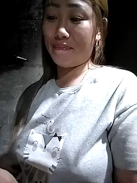 phuongnhi-- online show from 05-01-26, 01:26