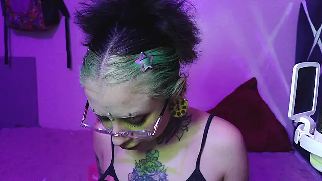 vainilla doll online show from 05-10-26, 02:17