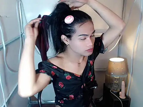 Snapshot of bellalot chatting on 02-25-26, 11:36 bellalot online show from 02-25-26, 11:36