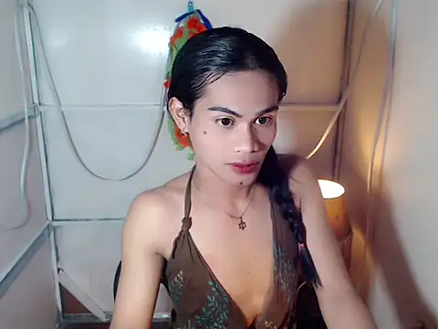 Snapshot of bellalot chatting on 03-04-26, 01:33 bellalot online show from 03-04-26, 01:33